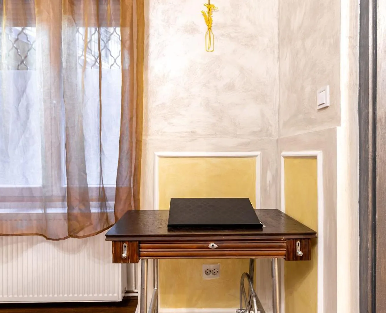 Appartamento Mari&Emi Flat In Corvin Budapest
