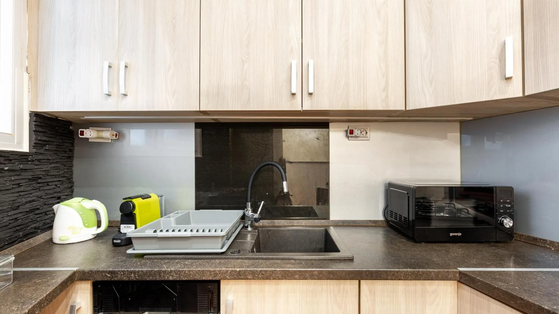 Appartamento Mari&Emi Flat In Corvin Budapest