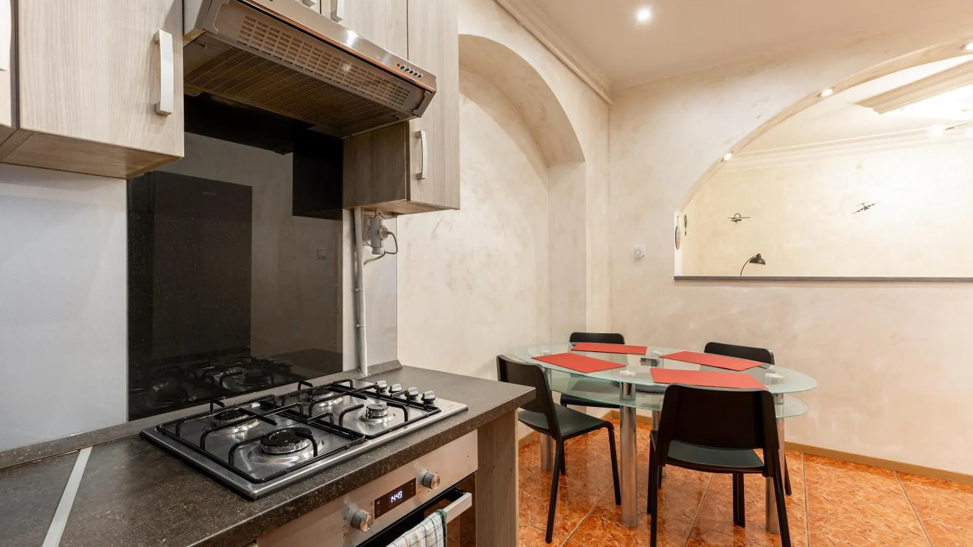 Appartamento Mari&Emi Flat In Corvin Budapest 0*,